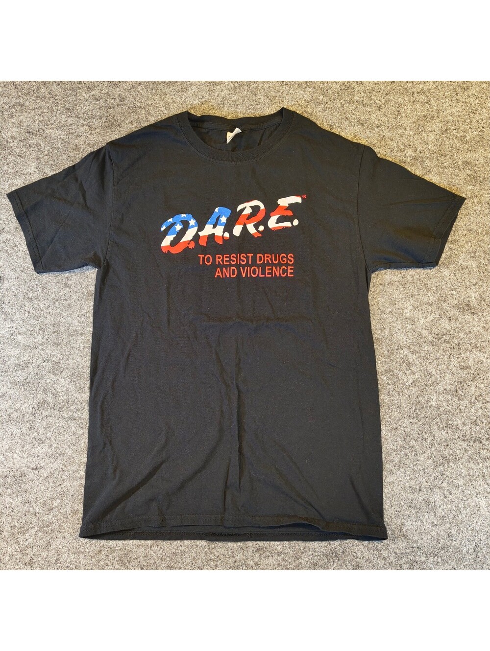 DARE To Resist Drugs And Violence Black T-Shirt Mens Small 100% Cotton